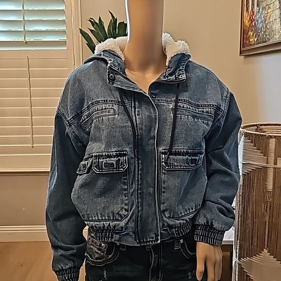 Denim hooded crop sherpa jacket size M NWT - Picture 12 of 13